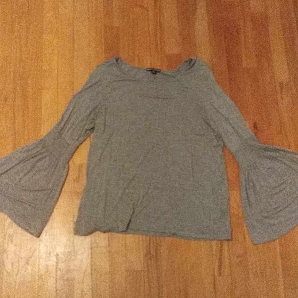 Cute Gray Top
